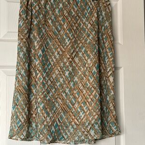 Stylish Geometric Patterned Skirt